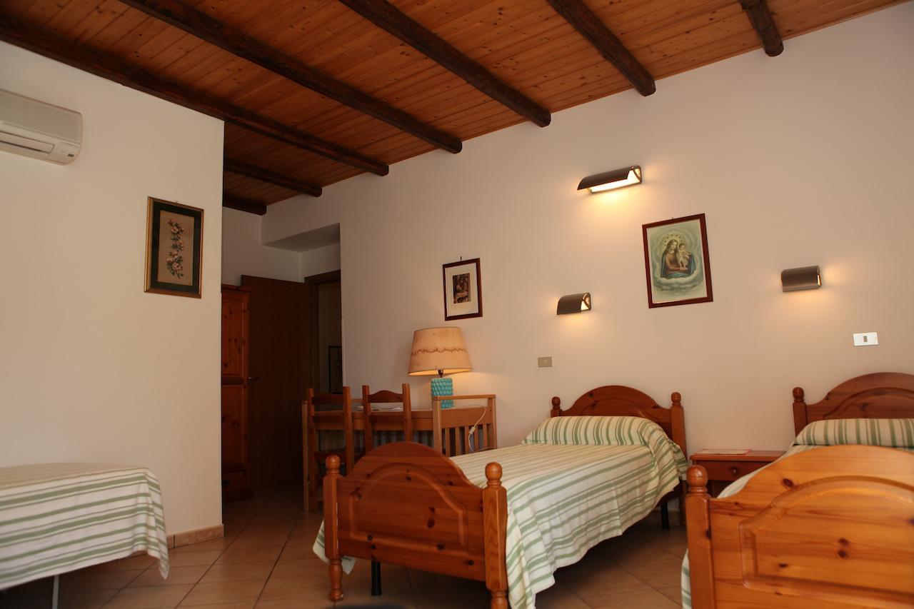 Agriturismo A'Sena-Runcatini Cimina Quarto foto